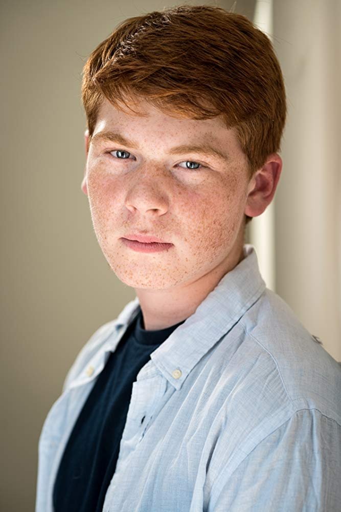 بازیگر Carson Holden  