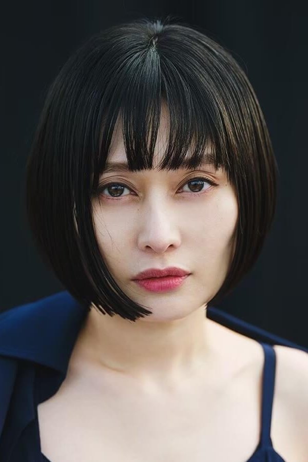 بازیگر 佐藤乃莉  