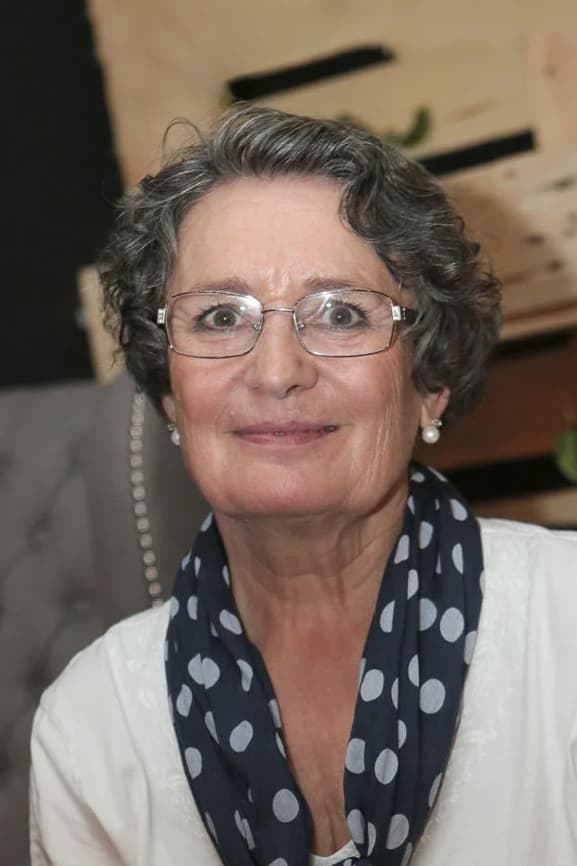 بازیگر Eva Matejková  