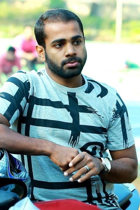 بازیگر Delux Raju  