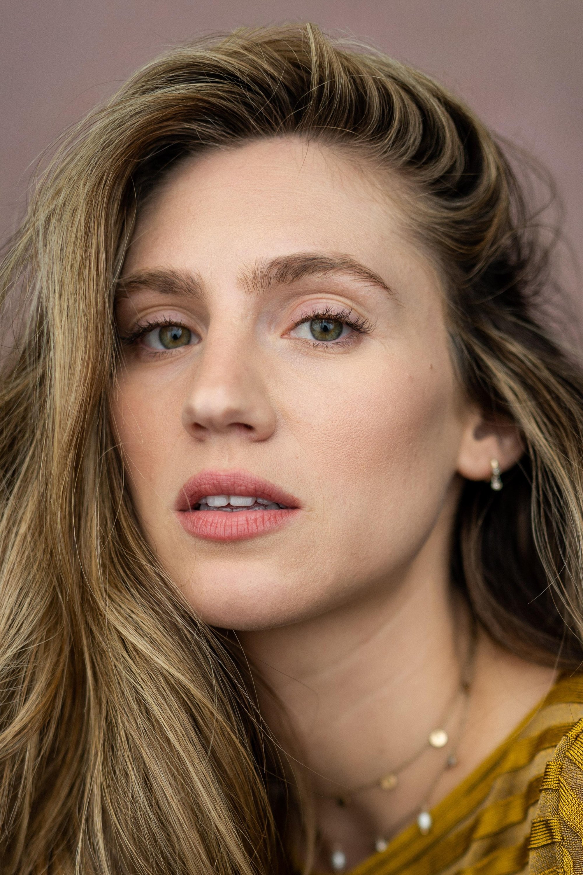 بازیگر Lara Pictet  