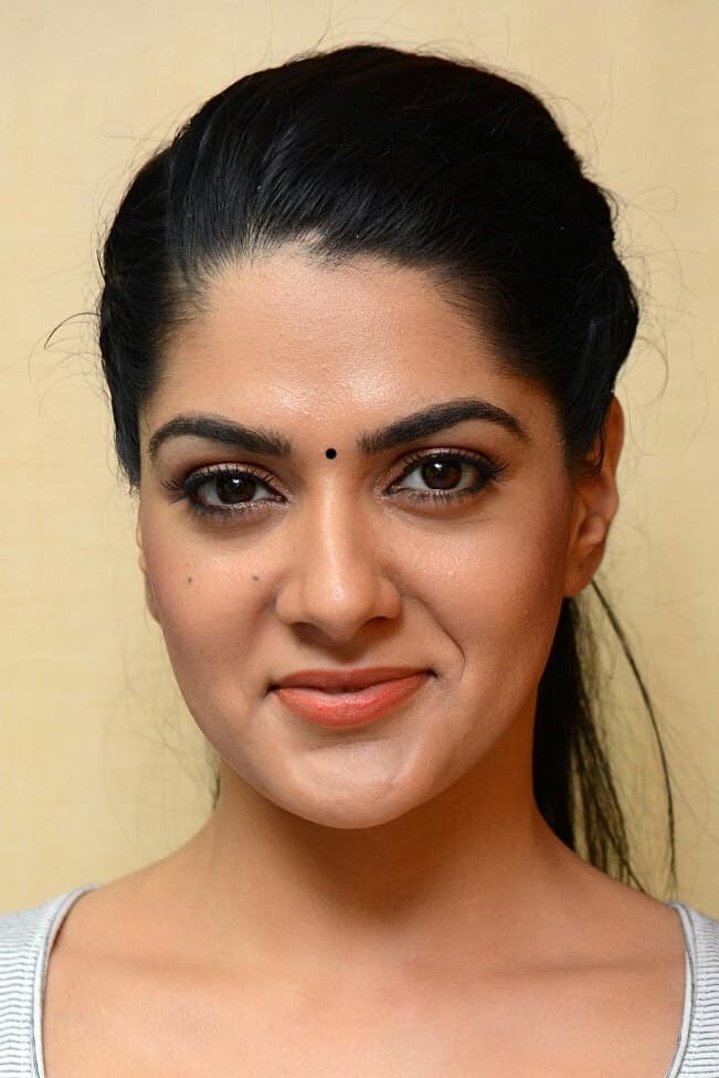 بازیگر Sakshi Chaudhary  