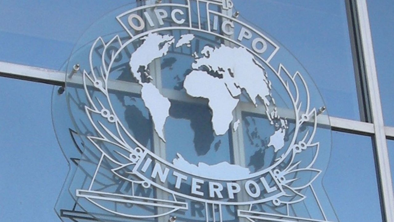 Interpol, une police sous influence ?|Interpol, une police sous influence ?